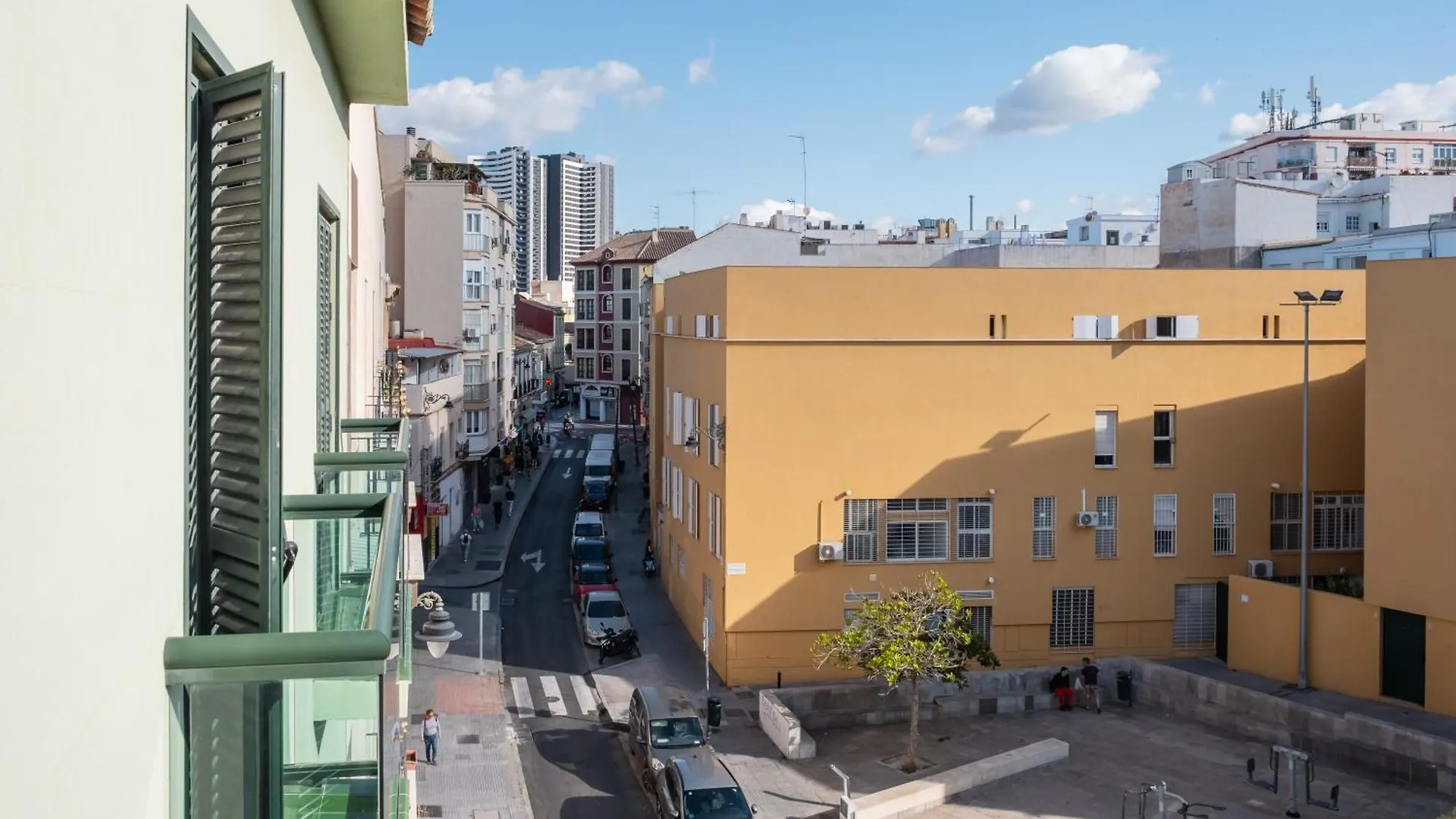 Amazing 2-Bedroom Apartment With Free Parking Malaga